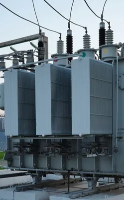 Transformador de potencia en subestación por Soluciones eléctricas industriales en Guanajuato para fábricas locales